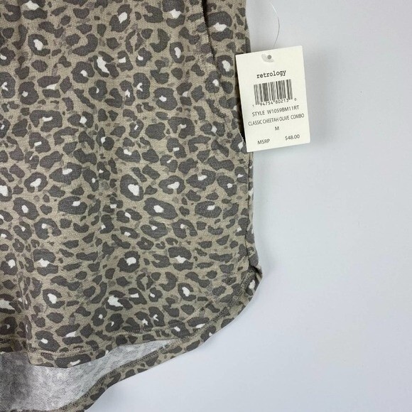 Retrology Shorts Womens Medium Cheetah Print Olive Casual Relaxed Fit Ladies - Picture 4 of 5